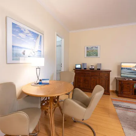 Kaiservillen - 1-raum-ferienwohnung Mit Terrasse Dg21 Apartamento